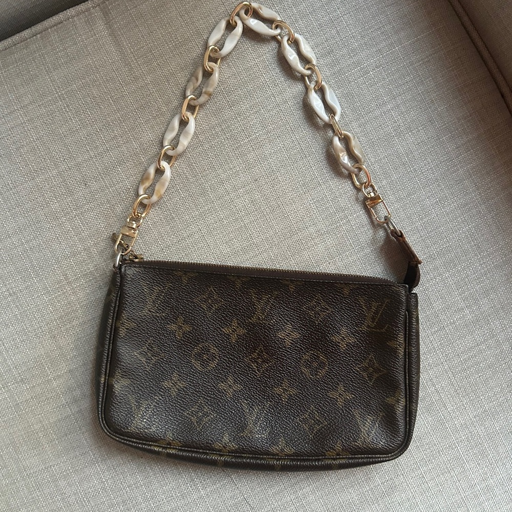 SOLD - Louis Vuitton Monogram Canvas Shoulder Bag with Gold Chain